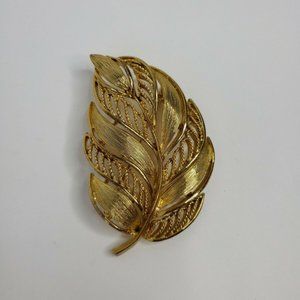 Vintage M.LENT Gold Tone Leaf Filigree Brooch Pin